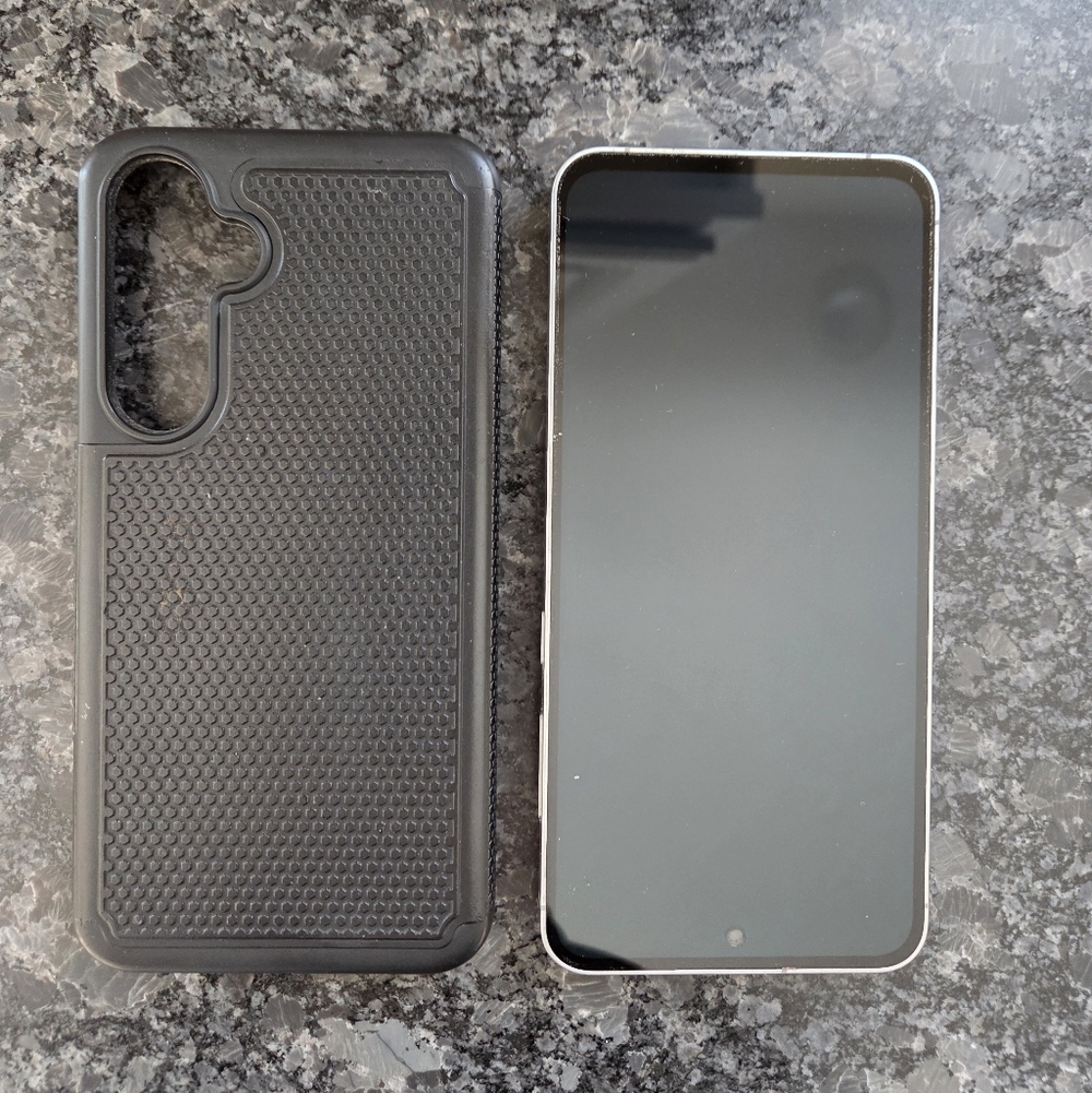 Samsung S24 FE
